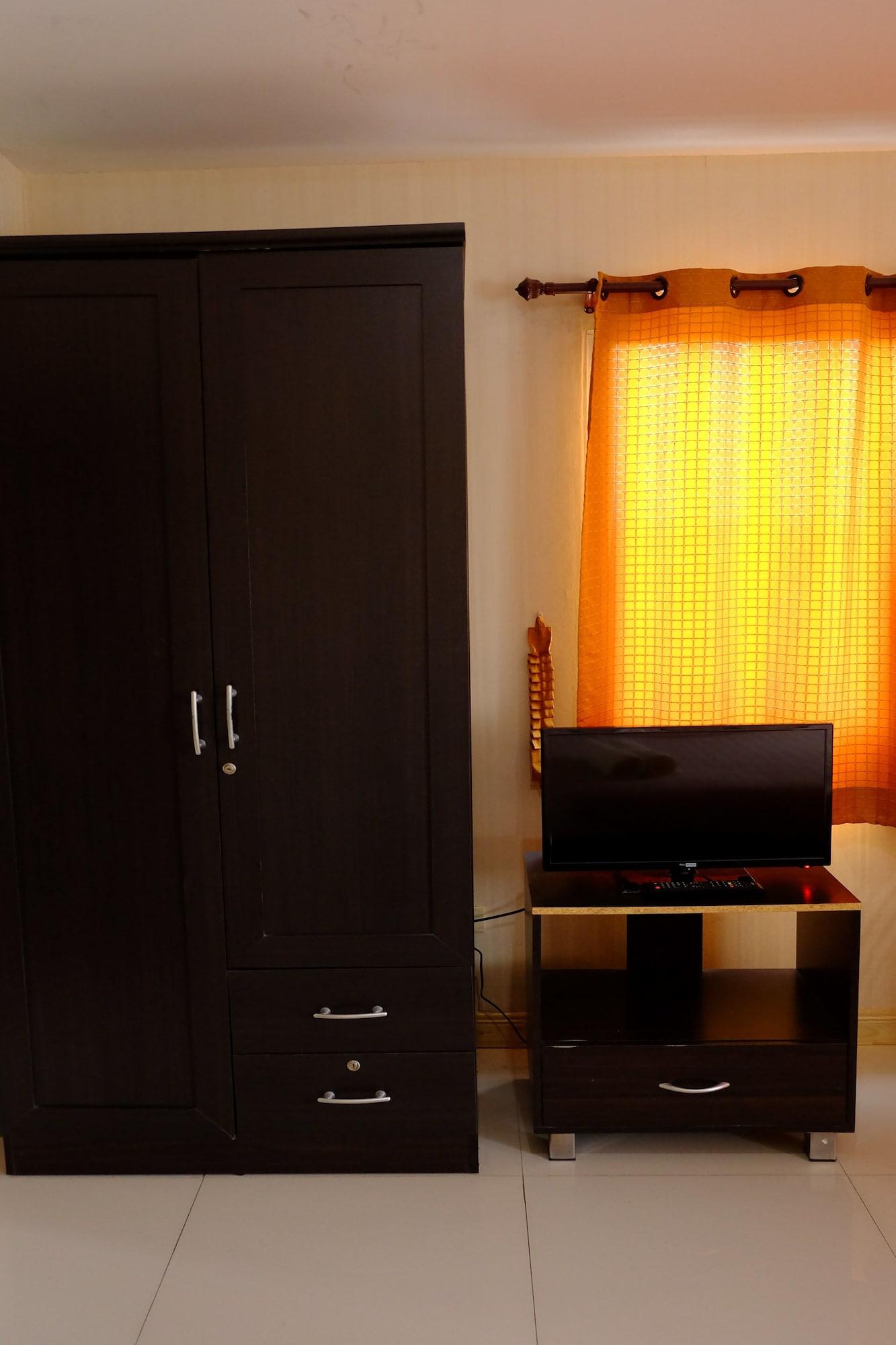 Banchang Apartment And Hotel Rayong Esterno foto