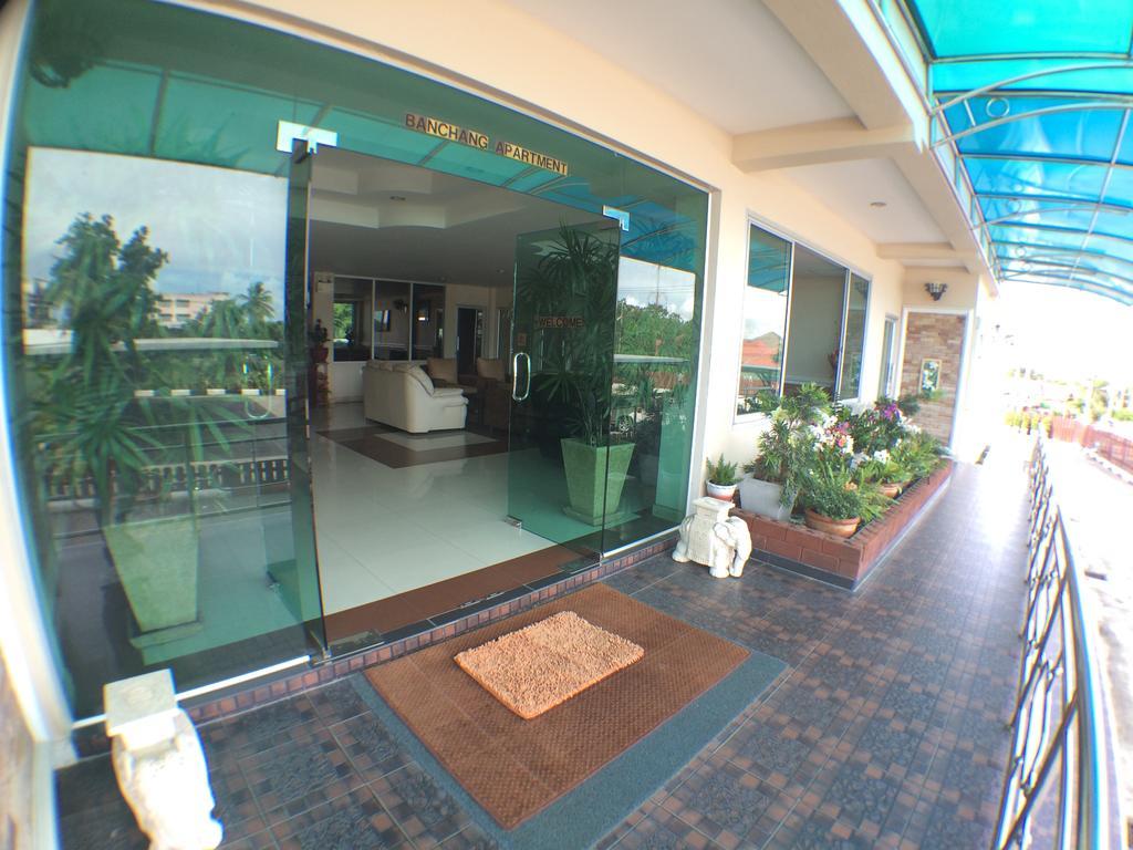 Banchang Apartment And Hotel Rayong Esterno foto