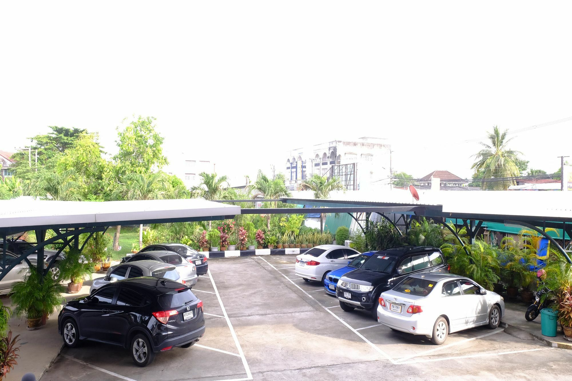 Banchang Apartment And Hotel Rayong Esterno foto